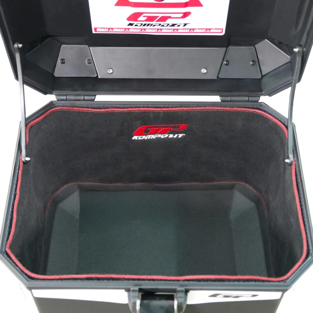 GP Kompozit 33 LT Plastik Motosiklet Çanta Uyumlu Çanta İçi Havuz Siyah - 2
