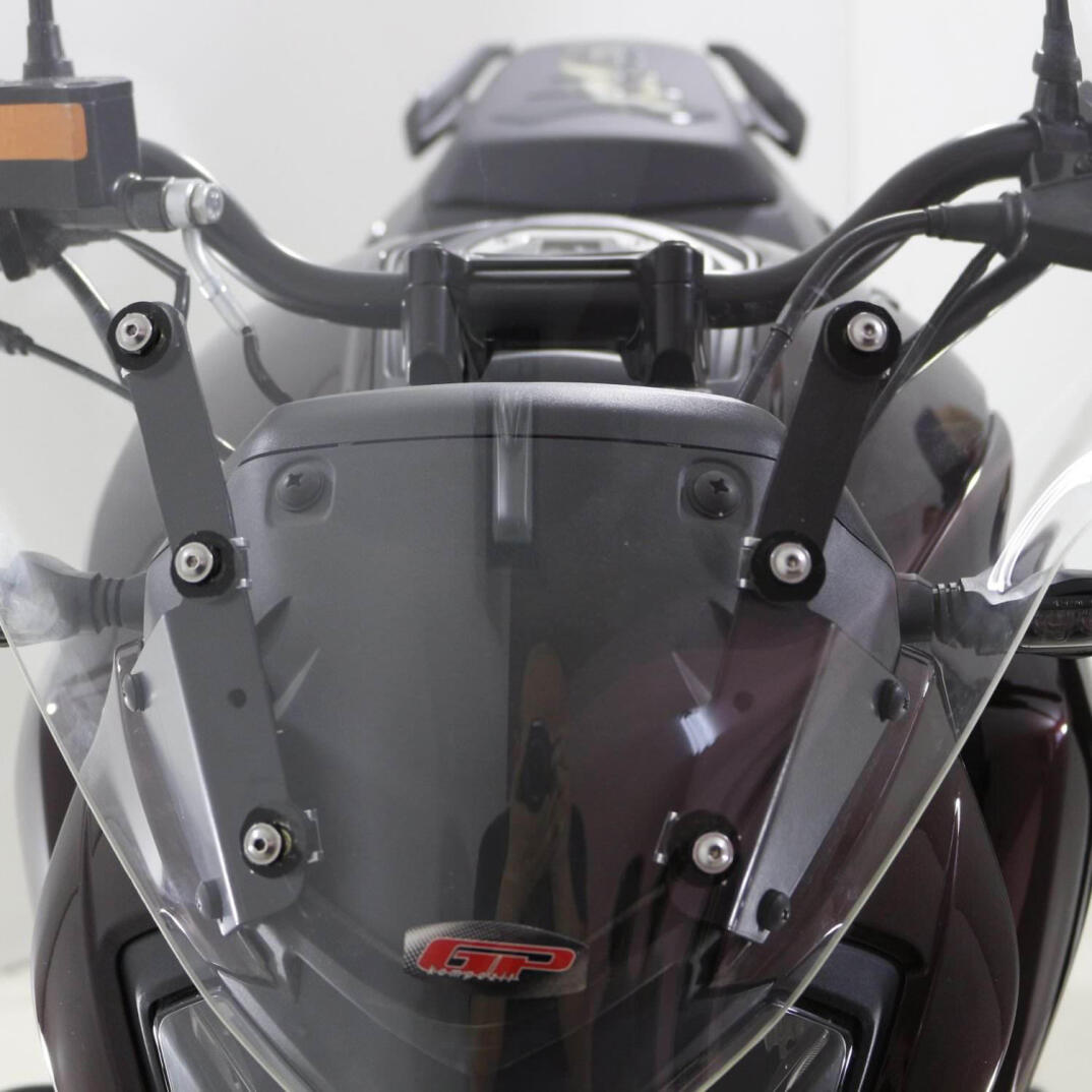 GP Kompozit Bajaj Dominar 250 / 400 2017-2026 Uyumlu Ön Tur Camı Füme - 3