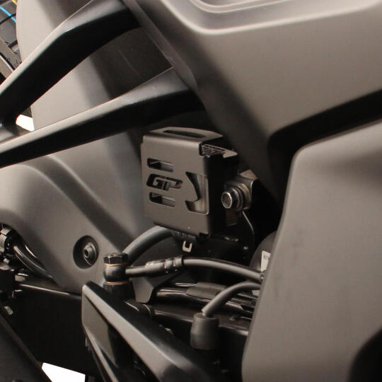 GP Kompozit Bajaj Pulsar F 250 2022-2026 Uyumlu Fren Rezervuarı Koruma Kapağı Siyah - 3