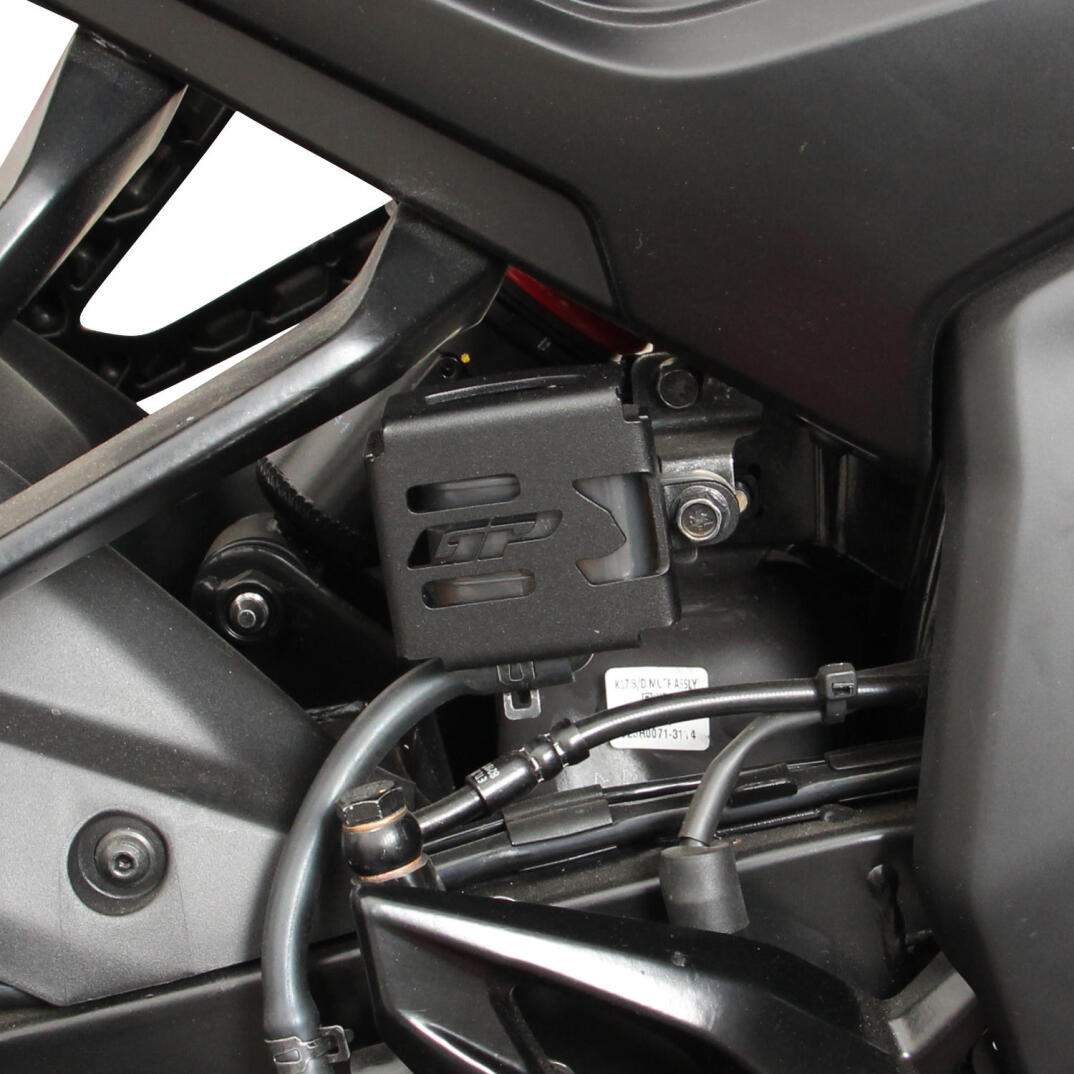 GP Kompozit Bajaj Pulsar F 250 2022-2026 Uyumlu Fren Rezervuarı Koruma Kapağı Siyah - 4