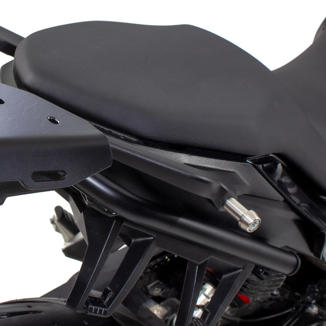 GP Kompozit BMW F 900 XR 2020-2026 Uyumlu Çanta Demiri Siyah - 6