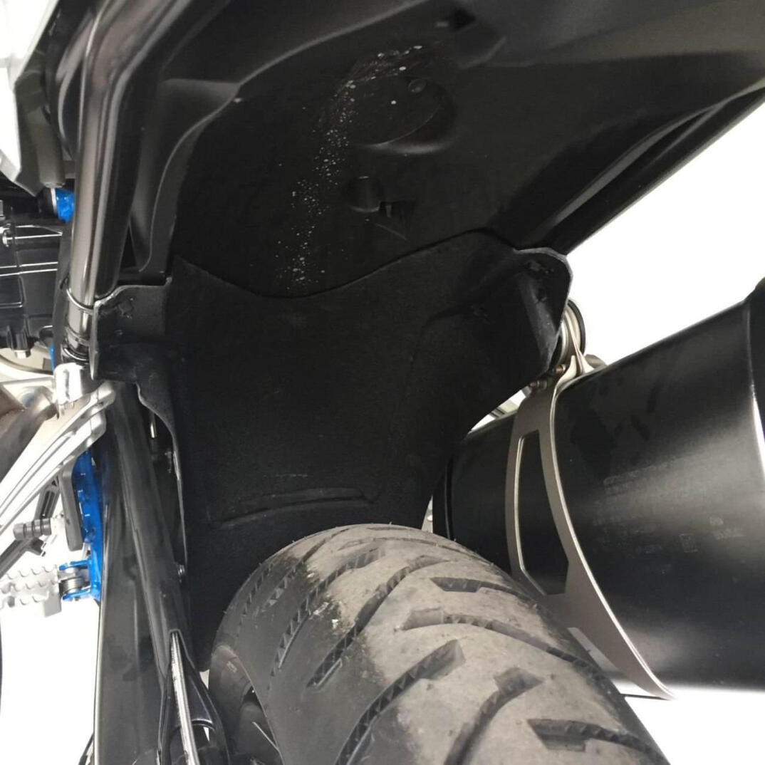 GP Kompozit BMW R 1200 GS / R 1250 GS ADV 2013-2024 Uyumlu Mudguard Siyah - 5