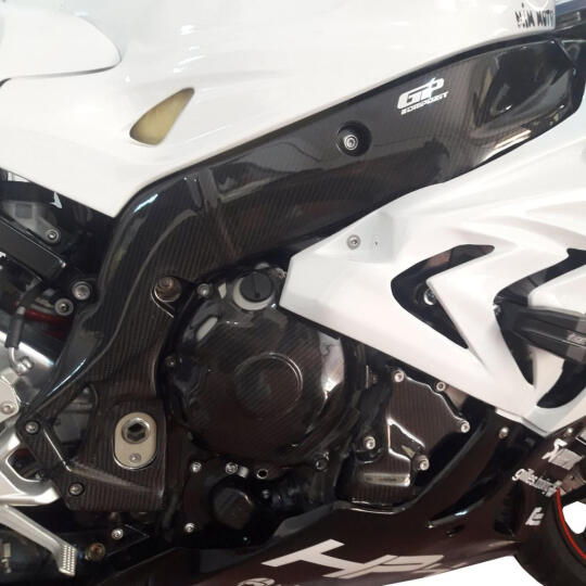 GP Kompozit BMW S 1000 RR 2015-2018 Uyumlu Şase Koruma Karbon Fiber (1)