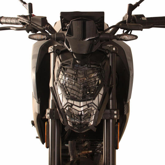 GP Kompozit CF Moto 250 NK 2023-2026 Uyumlu Far Koruma Siyah (1)