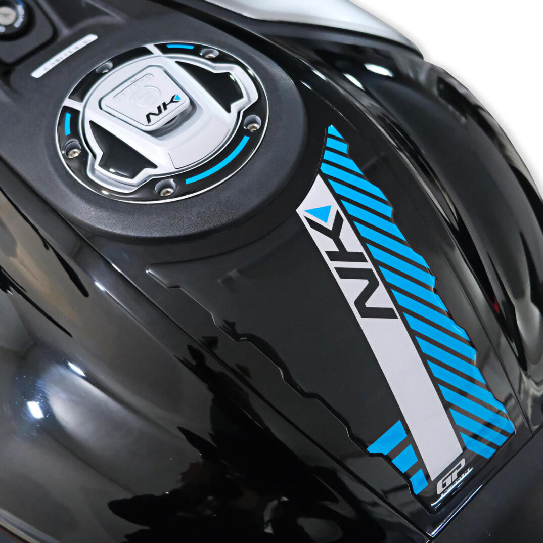GP Kompozit CF Moto 450 NK 2024-2026 Uyumlu Tank Pad Mavi - 2