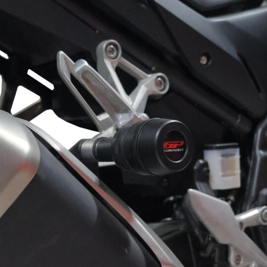GP Kompozit Honda CB500 Hornet 2024-2025 Uyumlu Egzoz Koruma Takozu Siyah (1)