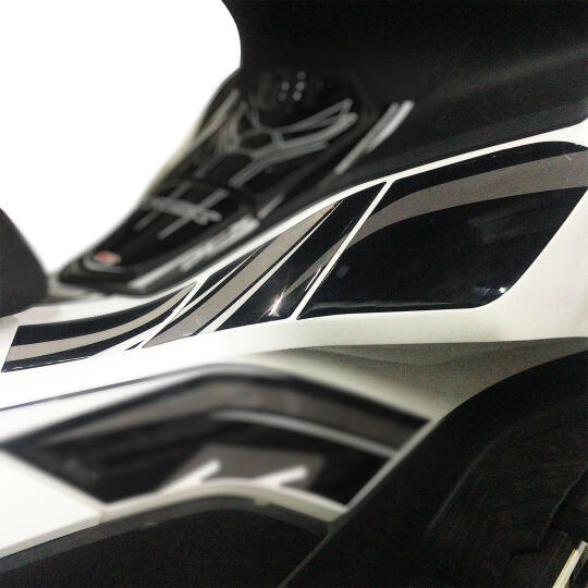 GP Kompozit Honda PCX 125 2021-2024 Uyumlu Yan Pad Gri (1)