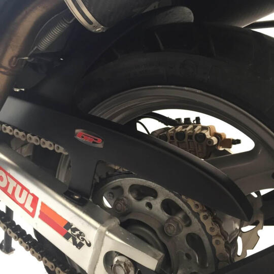 GP Kompozit Honda Varadero 2004-2010 Uyumlu Arka Çamurluk Siyah (1)