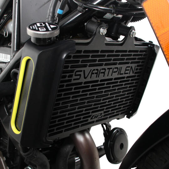 GP Kompozit Husqvarna Svartpilen 125 / 250 / 401 2020-2023 Uyumlu Radyatör Koruma Siyah (1)
