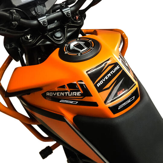GP Kompozit KTM 250 Adventure 2020-2024 Uyumlu Tank Pad Seti Siyah-Turuncu (1)