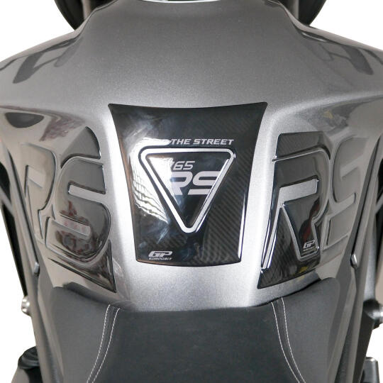 GP Kompozit Triumph Street Triple 765 RS 2023-2024 Uyumlu Tank Pad Seti Siyah-Karbon - 2