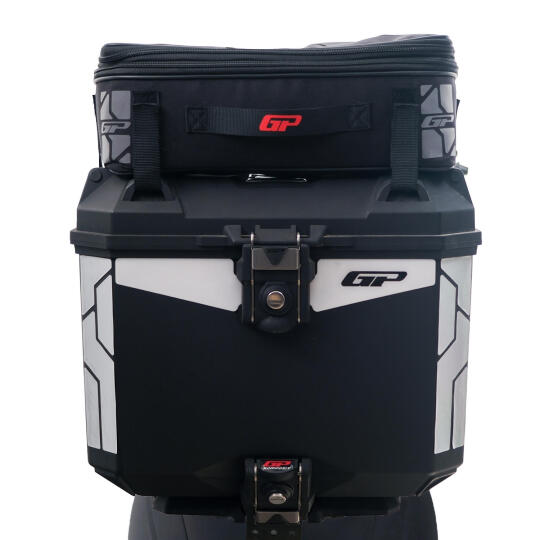 GP Kompozit Universal 33 lt Plastik ve Kumaş Motosiklet Çanta Seti Siyah (1)
