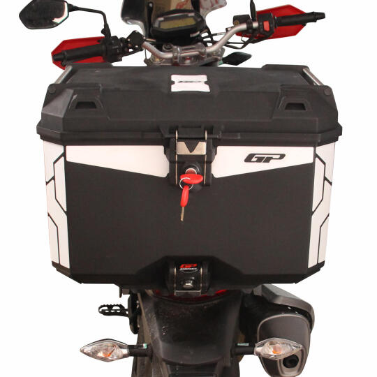 GP Kompozit Universal 45 lt Plastik Motosiklet Çantası Siyah (1)