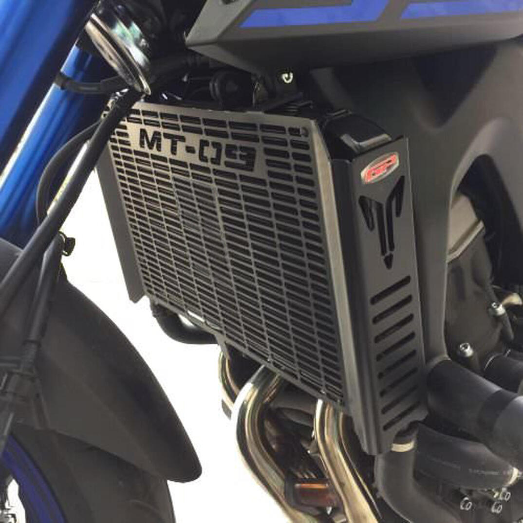 GP Kompozit Yamaha MT-09 2013-2016 Uyumlu Korumalı Radyatör Koruma Siyah - 3