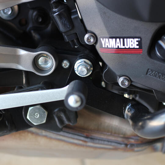 GP Kompozit Yamaha MT-09 Tracer / GT 2015-2020 Uyumlu Motor Koruma Demiri Siyah - 6