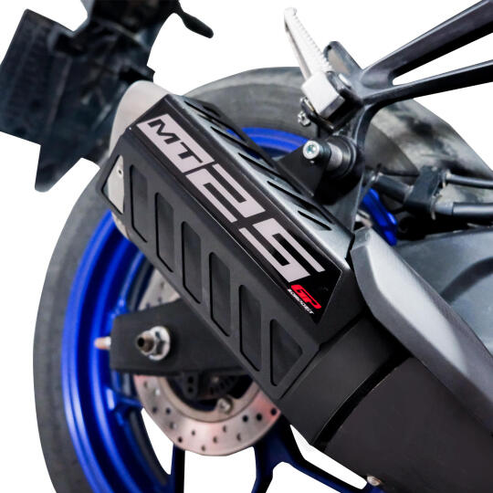 GP Kompozit Yamaha MT-25 2015-2026 Uyumlu Egzoz Koruma Kapağı Siyah (1)