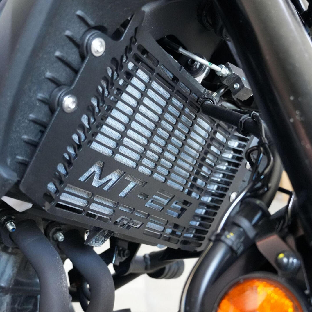 GP Kompozit Yamaha MT-25 2020-2026 Uyumlu Radyatör Koruma Siyah - 2