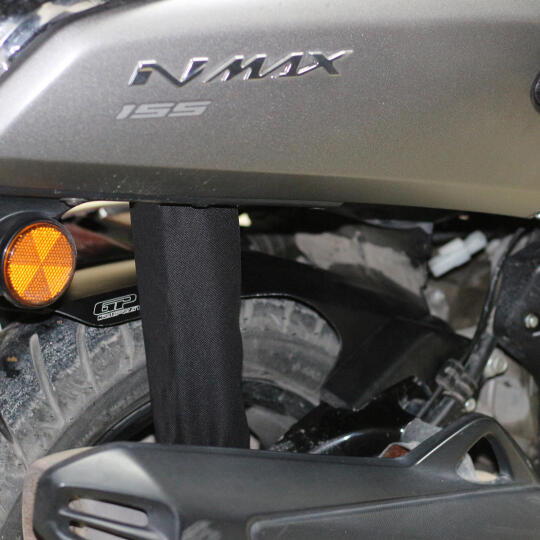 GP Kompozit Yamaha NMAX 125 / 155 2015-2020 Uyumlu Arka Spor Çamurluk Siyah - 4