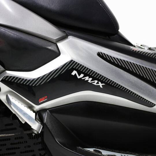 GP Kompozit Yamaha NMAX 125 / 155 2015-2020 Uyumlu Yan Pad Seti Siyah-Karbon (1)