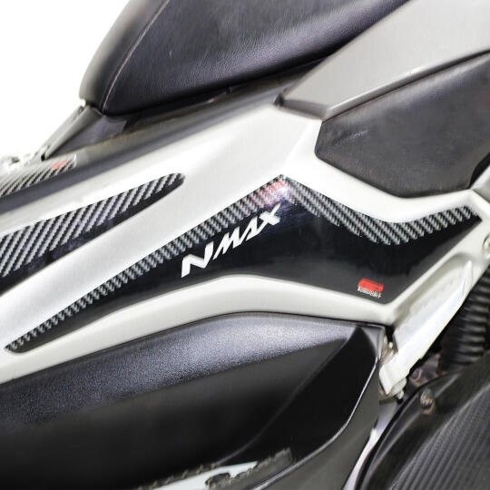 GP Kompozit Yamaha NMAX 125 / 155 2015-2020 Uyumlu Yan Pad Seti Siyah-Karbon - 3