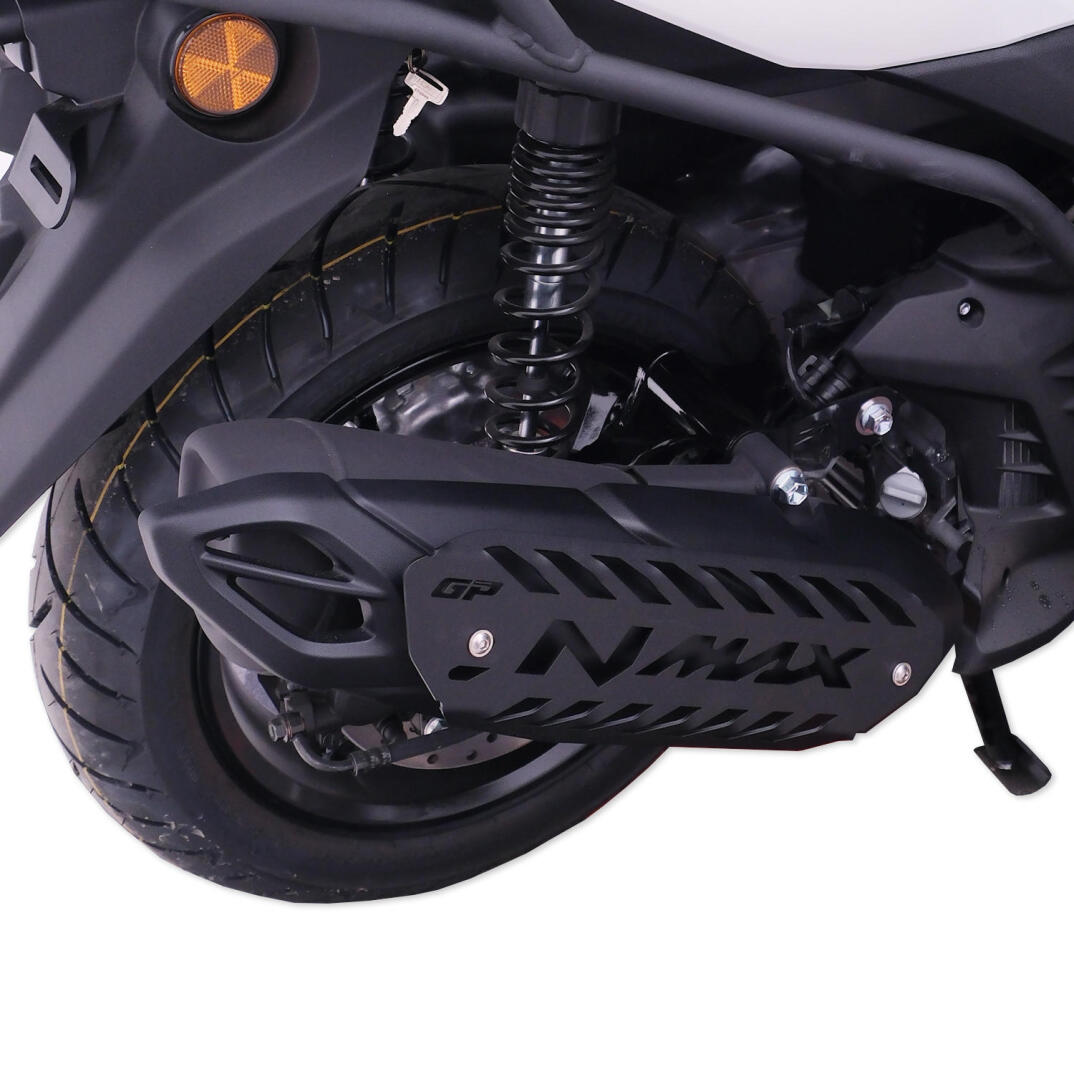 GP Kompozit Yamaha NMAX 125 / 155 2021-2026 Uyumlu Egzoz Koruma Kapağı Siyah - 2