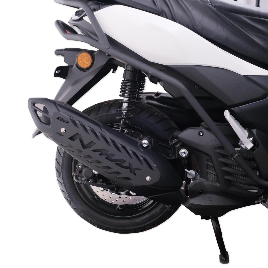 GP Kompozit Yamaha NMAX 125 / 155 2021-2026 Uyumlu Egzoz Koruma Kapağı Siyah - 3
