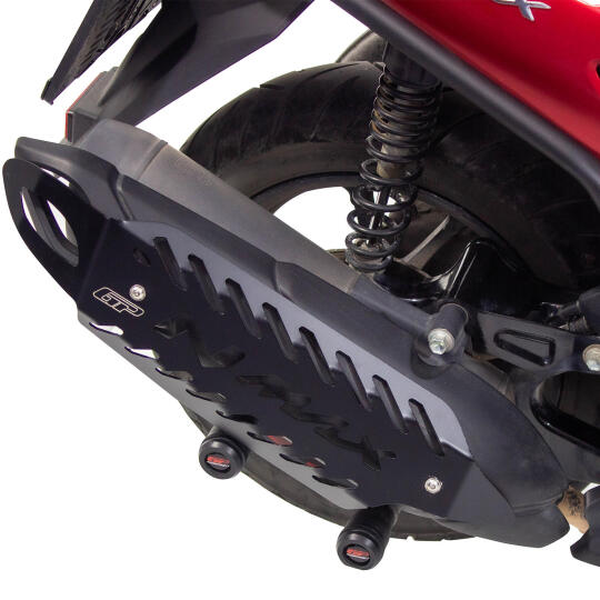 GP Kompozit Yamaha NMAX 125 / 155 2021-2026 Uyumlu Spor Egzoz Koruma Kapağı Siyah (1)