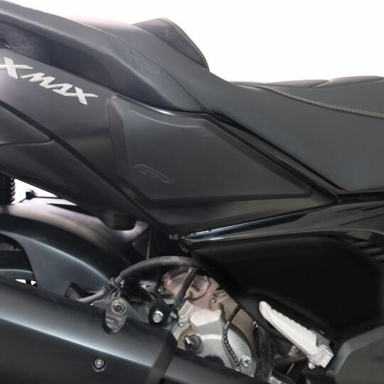 GP Kompozit Yamaha XMAX 250 / 300 2024-2026 Uyumlu Sele Altı Grenaj Koruma Siyah - 3