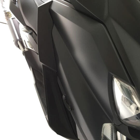 GP Kompozit Yamaha XMAX 250 / 400 2014-2017 Uyumlu Bacak Koruma Siyah - 3