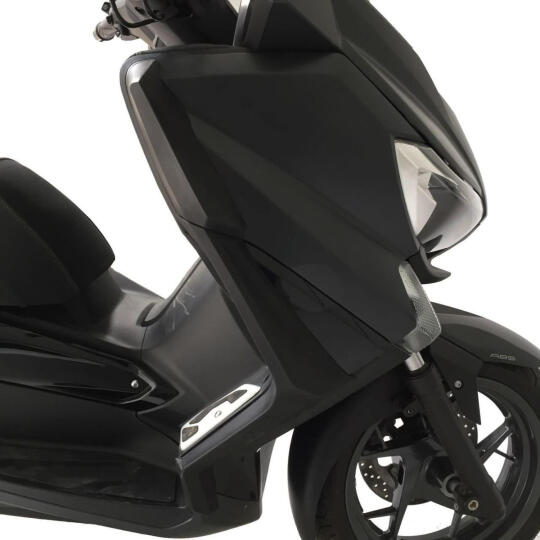 GP Kompozit Yamaha XMAX 250 / 400 2014-2017 Uyumlu Bacak Koruma Siyah - 8