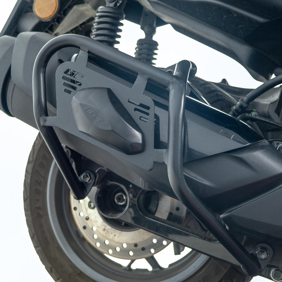 GP Kompozit Yamaha XMAX 250-400 2025-2026 Uyumlu Kapaklı Egzoz Koruma Demiri Siyah - 3